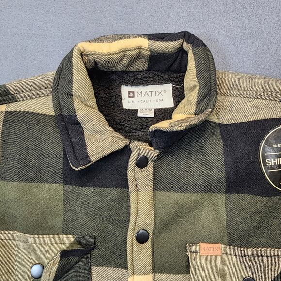 Matix Mens Shirt Jacket Shacket Medium Plaid Fleece Lined Snap Front Outdoors - Picture 12 of 15